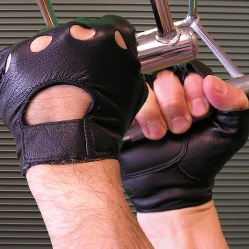weighting gloves